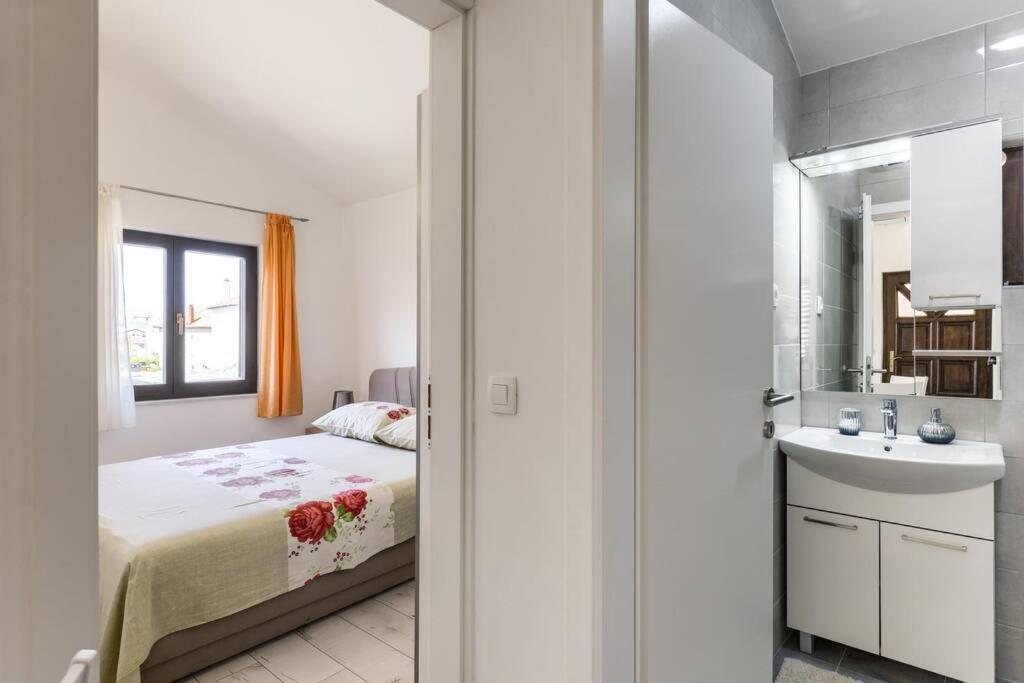 Apartament Sare *